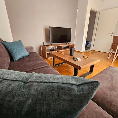 Koukoufli Penthouse 2bds Salonic