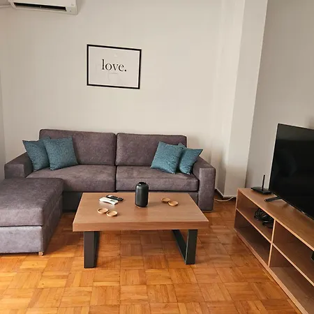 Koukoufli Penthouse 2bds Apartament